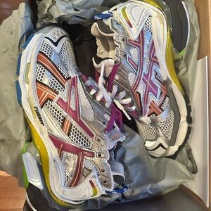 Balenciaga runners